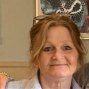 Meet your Posher, Connie